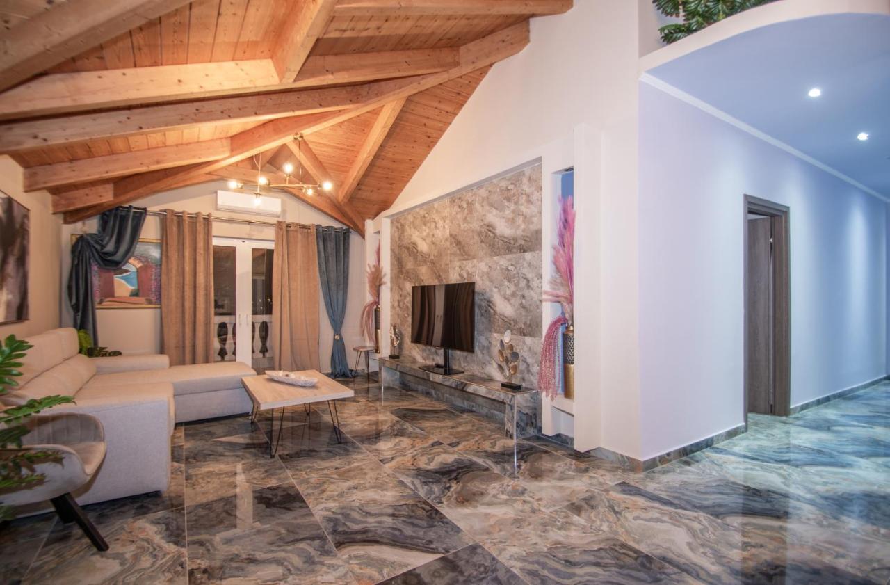 Casa Di Voz Shared Villa Studios With Free Gym Services By "Elite" Gaitani Екстериор снимка
